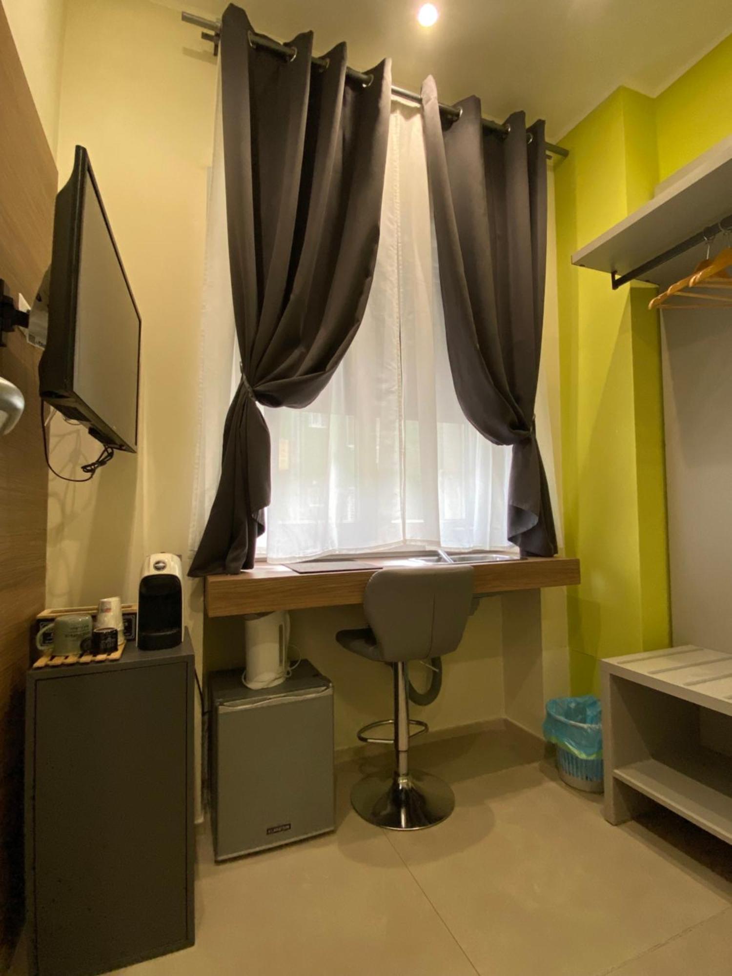 Levante Apartment And Room Bari Exterior foto